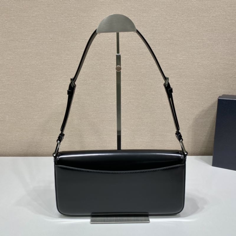 Pra*a hobo bags